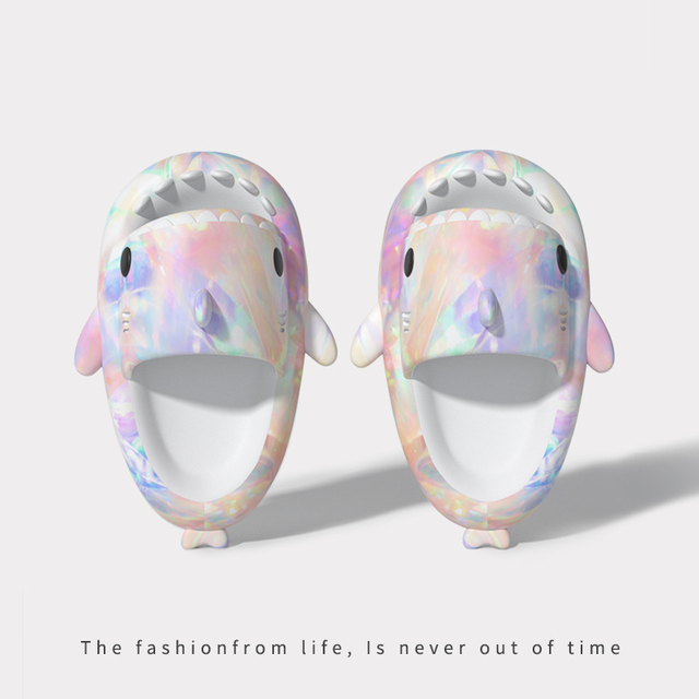 Zapatillas de tiburón para mujer y hombre, zapatillas de moda para parejas en casa, sandalias antideslizantes de suela gruesa, diapositivas para exteriores