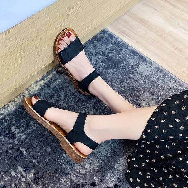 Novedad de verano, sandalias con tiras romanas de fondo plano para mujer con suela de goma antideslizante, zapatos de moda para mujer