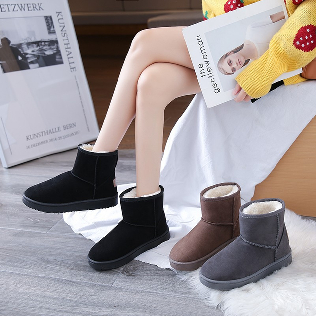 Botas de nieve de tubo corto para mujer, zapatos cálidos de felpa, botines de tacón plano con punta redonda de ante, invierno