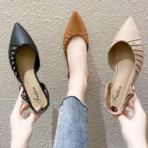 Sandalias de mujer a la moda con tachuelas de diamantes, ropa para exteriores, zapatos femeninos de tacón bajo y pies finos