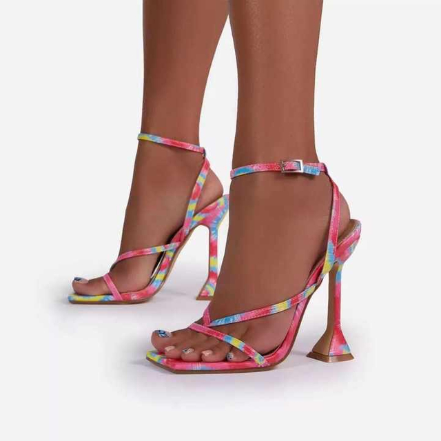 Sandalias de mujer sexy con punta abierta y correa en el tobillo, tacones altos, zapatos de mujer con hebilla, tacón medio fino, zapatos de fiesta de verano