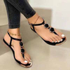 Nuevas sandalias de verano al aire libre informales de playa a la moda para mujer, zapatos planos con decoración de Metal para mujer