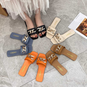 Zapatillas de verano con punta cuadrada y cadena para mujer, sandalias planas deslizantes, zapatos informales de playa para mujer