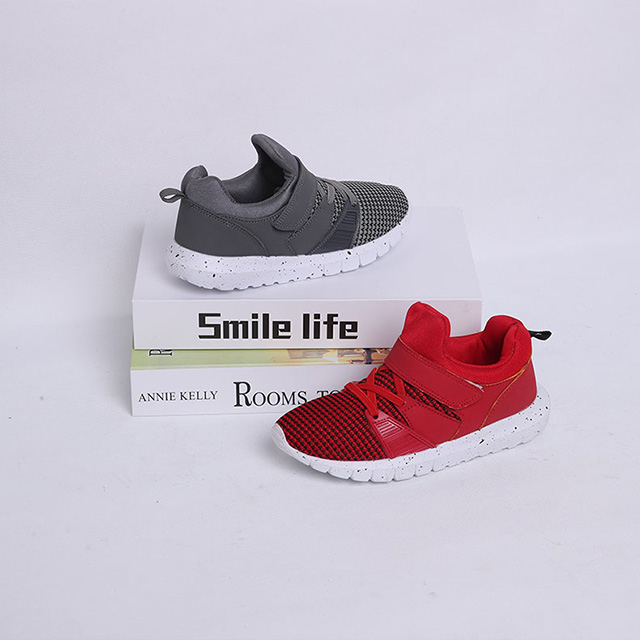 Unisex Super Light Elastic Up Casual Walking Shoes Sneakers Zapatos Zapatos de entrenador Peso ligero MD Soft Eva Suela Tamaño de los niños