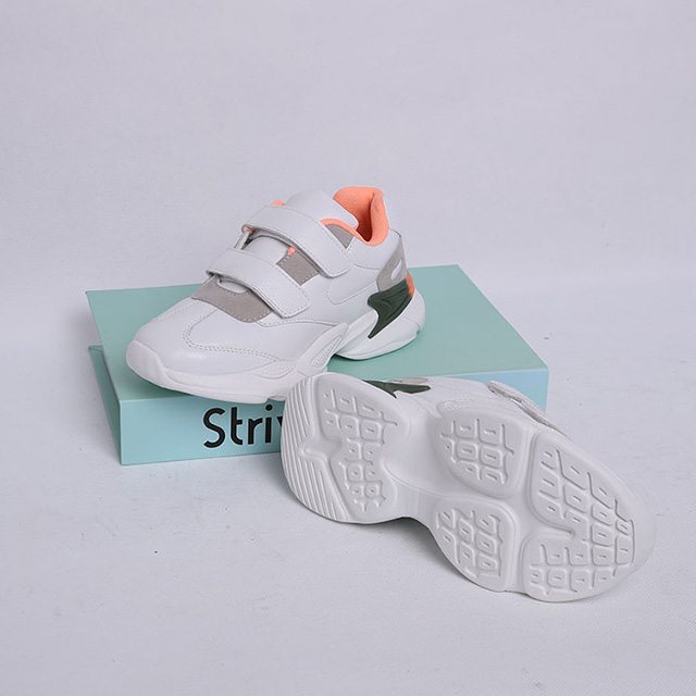 New Fashion Kids Casual Walking Shoes zapatos zapatos zapatos zapatos entrenador peso ligero peso suave eva suela color blanco