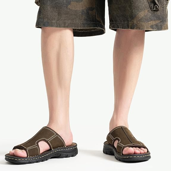 Sandalias para hombres Slip de cuero en sandalias al aire libre Playa para hombres Tobogán de playa para hombres