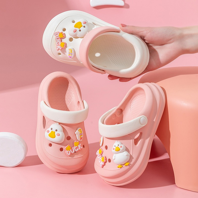 Lindos niños diapositivas baño suave playa zapatillas de dibujos animados zapatos de agua niños 