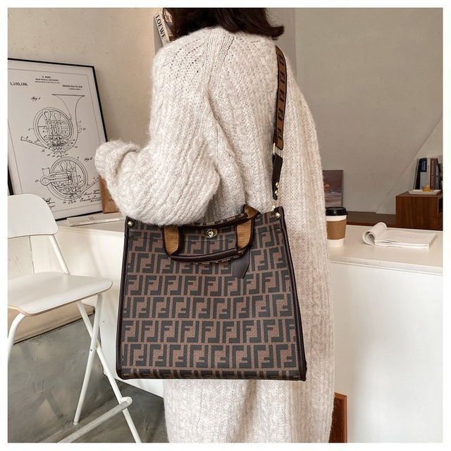 Bolso de hombro de cuero de Pu de alta calidad para mujer, bolsos de mensajero de diseñador a la moda para mujer, nuevo bolso cruzado de lujo de gran capacidad para mujer